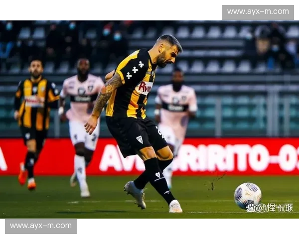 莱切2-1绝杀乌迪内斯,班达终场前任意球破门锁定胜局 莱切2-1绝杀乌迪内斯,班达终场前任意球破门锁定胜局